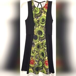 NEW BLACK FLORAL MINI DRESS. NWOT